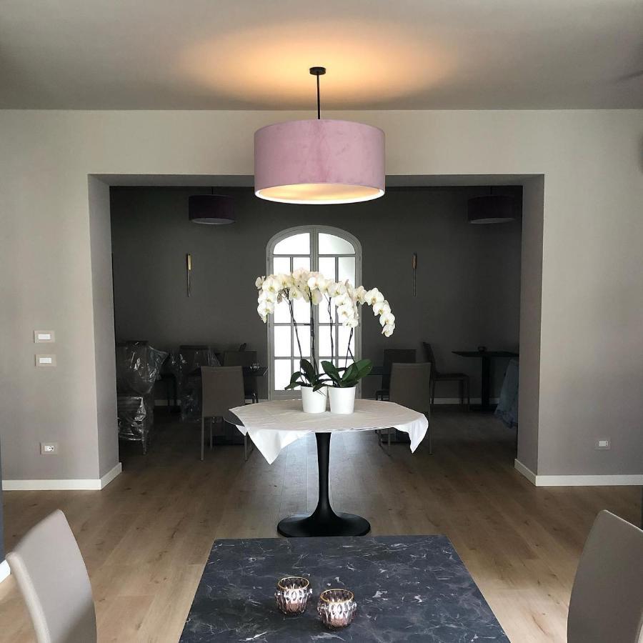 Villa Bernasconi Narzole Eksteriør billede